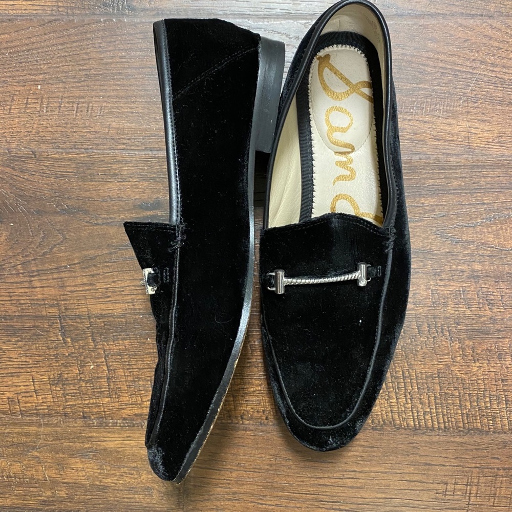Blue/ black suede loafers